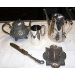 Various collectable plated ware, including teapots