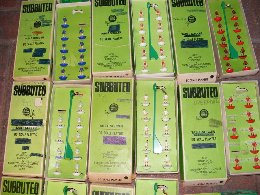 Various boxed Subbuteo players and accessories - Image 12 of 12