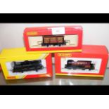 Boxed Hornby Wagon - R6085F, Locomotive - R2189 an