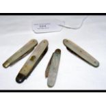 Four silver and Mother of Pearl folding fruit kniv