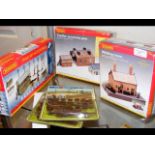 Boxed Hornby accessories, including Waiting Room,