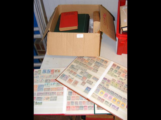 A large single owner's stamp collection in albums - Image 2 of 2