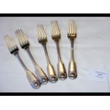 Five silver forks - 9.8oz