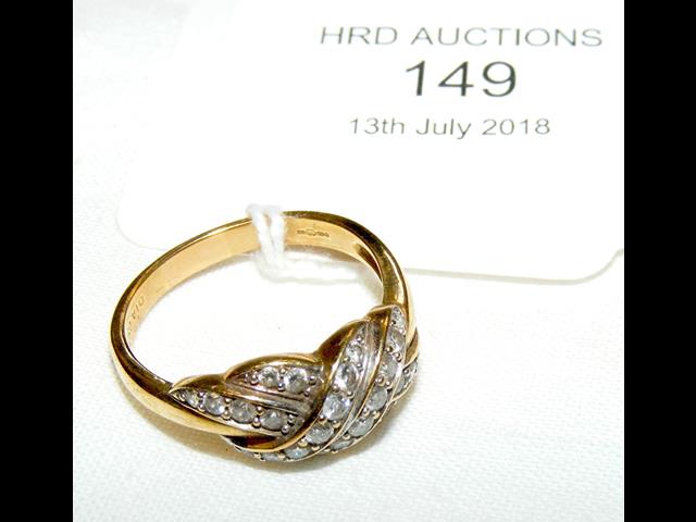 An 18ct gold multi-stone diamond ring