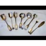 Selection of silver flatware - 6.5oz