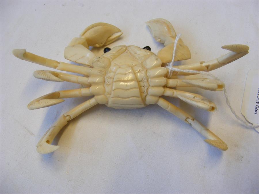 A carved oriental ivory articulated crab on wooden - Image 2 of 8