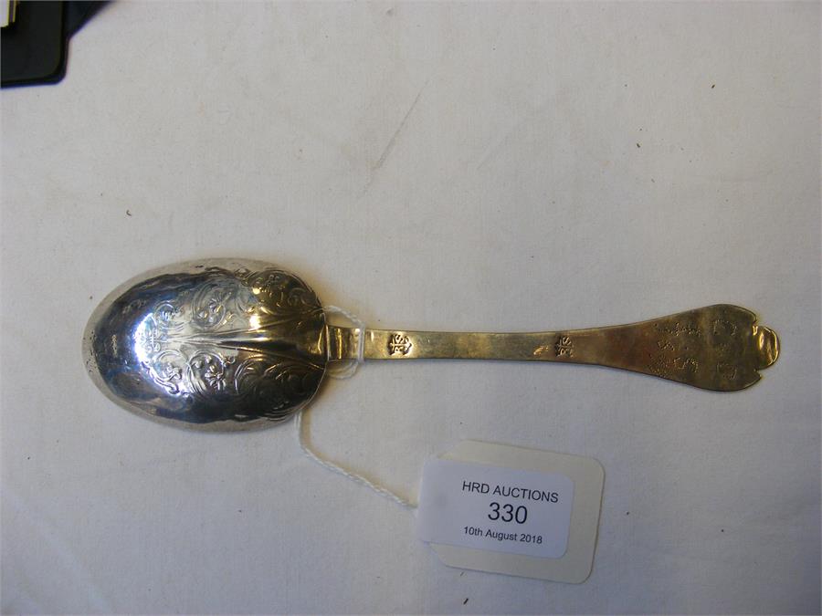 A Chard Laceback Trefid silver spoon - 1699 - by R - Image 5 of 9