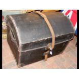 Antique dome top trunk