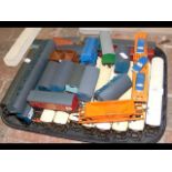 Model railway rolling stock and coaches