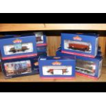 Boxed Bachmann rolling stock