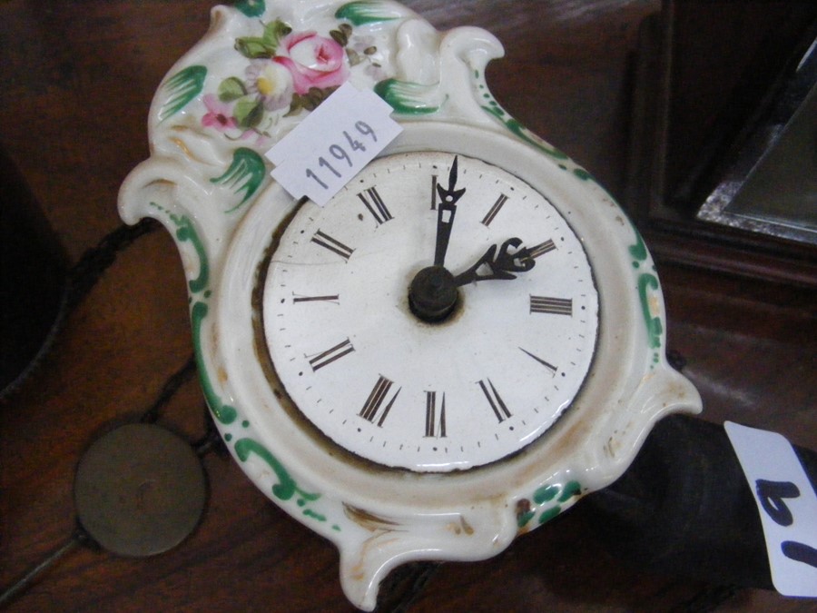 Two mantel clocks, together with a miniature hangi - Image 3 of 8