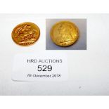 An 1895 gold sovereign coin