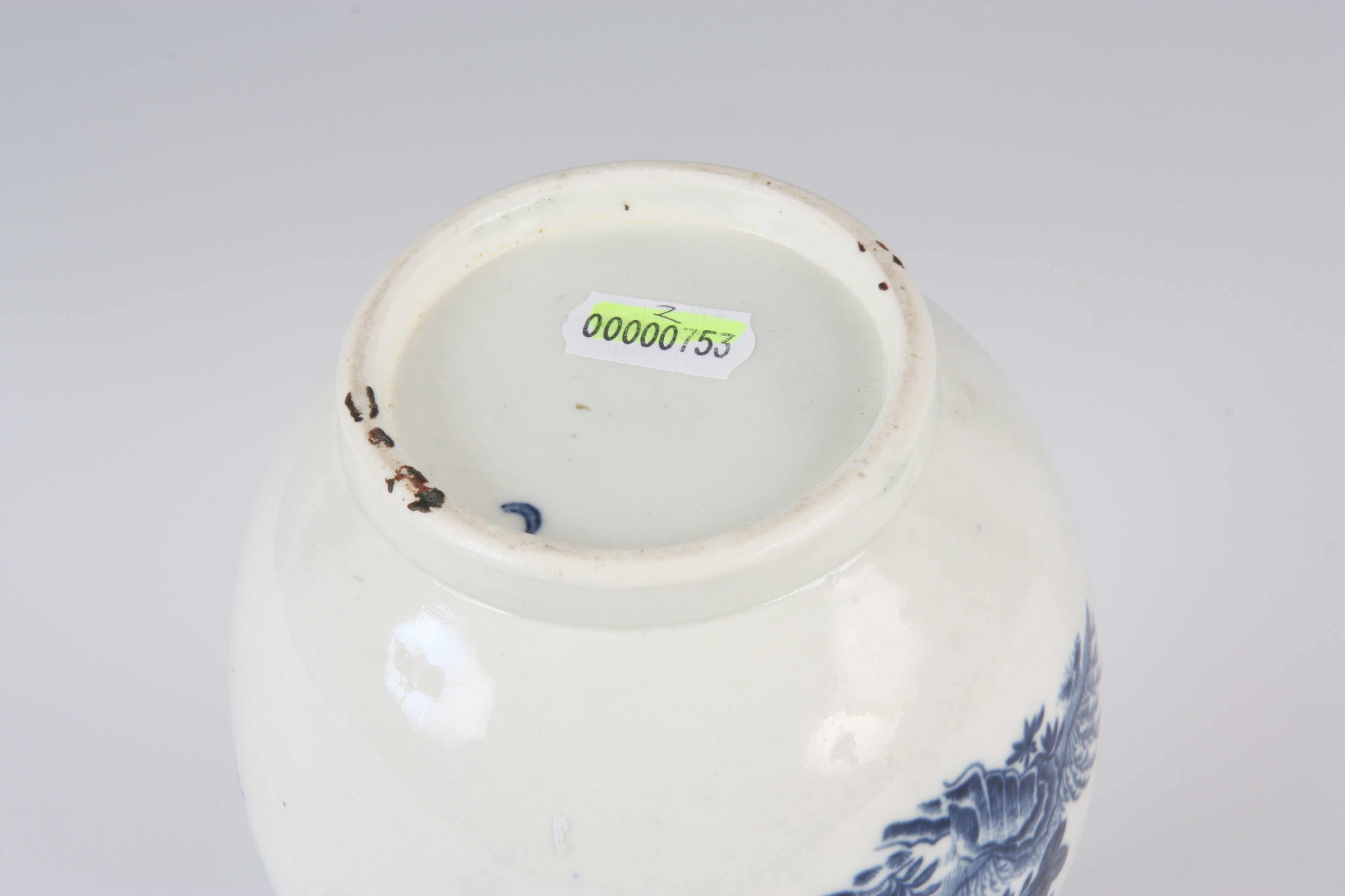 AN 18TH CENTURY FIRST PERIOD WORCESTER COFFEE POT AND COVER decorated with landscape scenes signed - Image 9 of 9