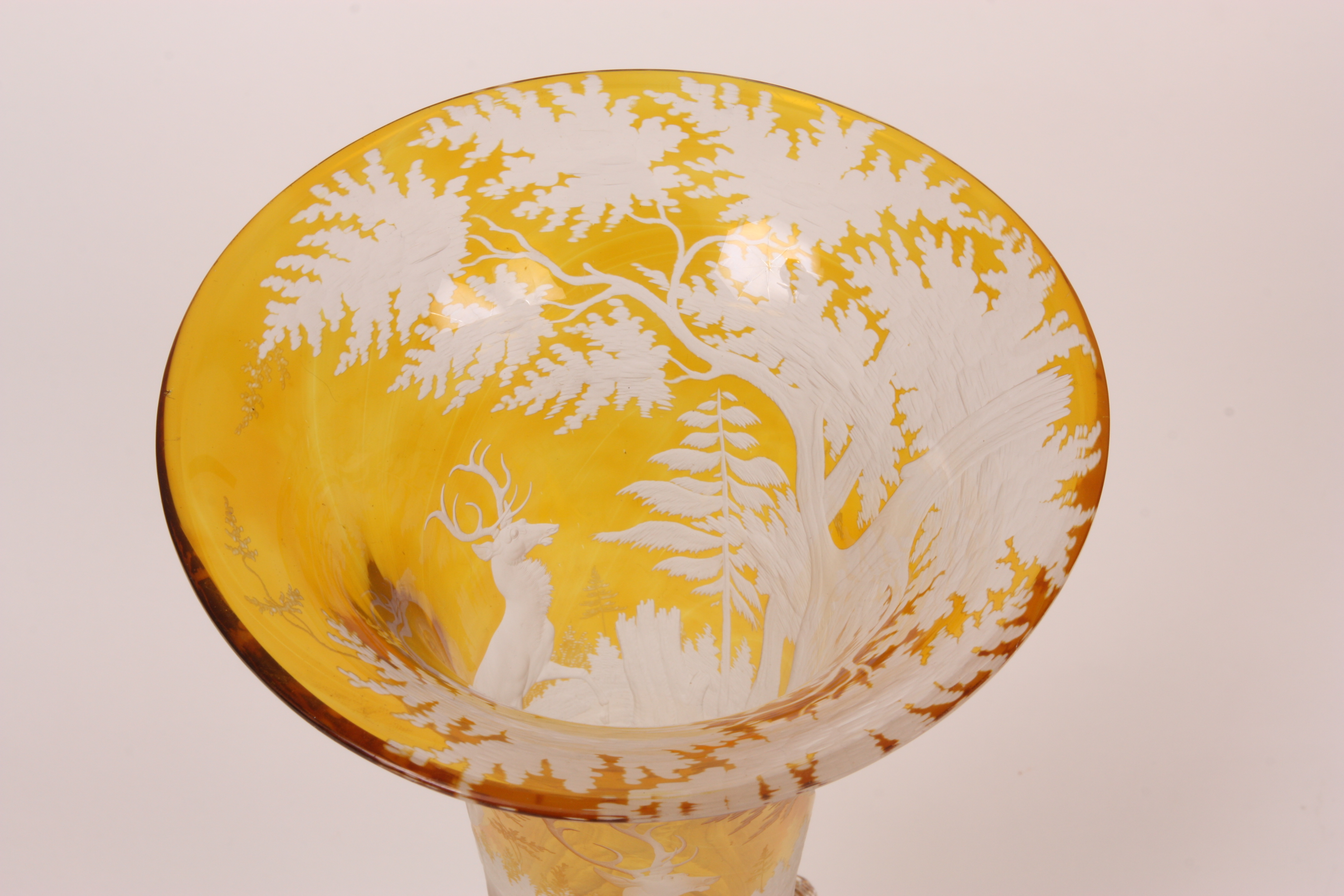 AN EARLY 20TH CENTURY AMBER COLOURED SLENDER SHAPED BOHEMIAN GLASS VASE with finely engraved - Image 2 of 6