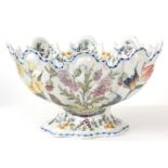 A LARGE  EARLY 19TH CENTURY ITALIAN FAIENCE POTTERY JARDINIERE PROBABLY BY NOVE with scalloped