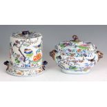 A 19TH CENTURY DAVENPORT CHINA LARGE CHEESE COVER AND STAND and a MATCHING LARGE OVAL LIDDED