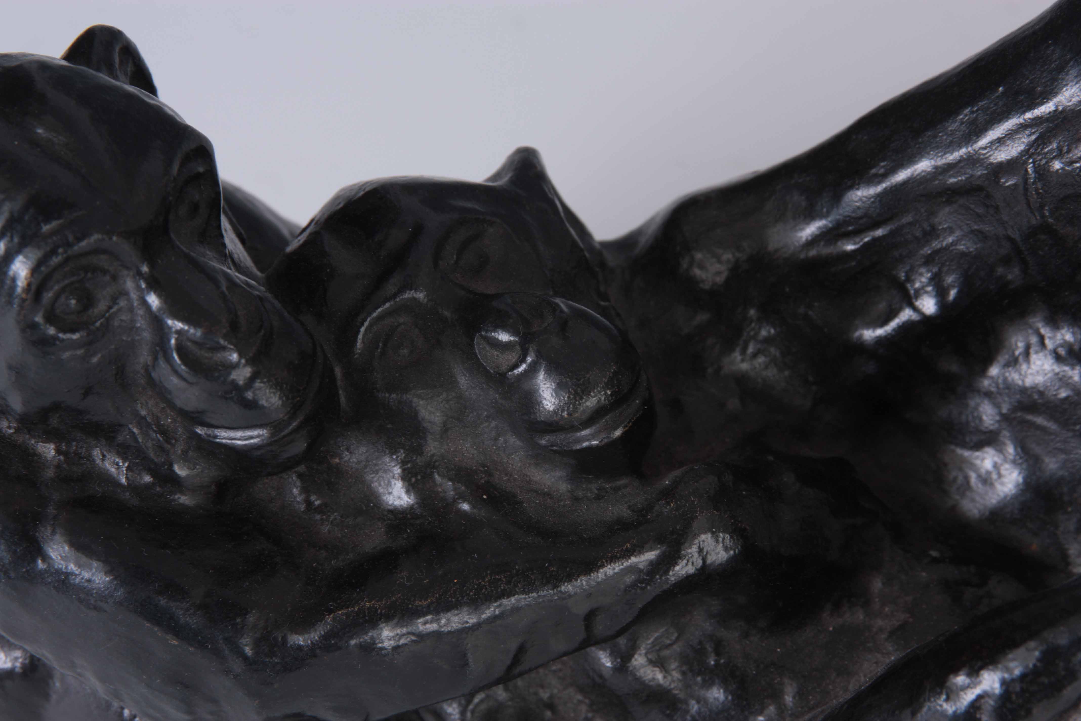 IRENEE RENE RICHARD. A 1930's FRENCH PATINATED BRONZE SCULPTURE modelled as two playful monkeys - Image 6 of 9