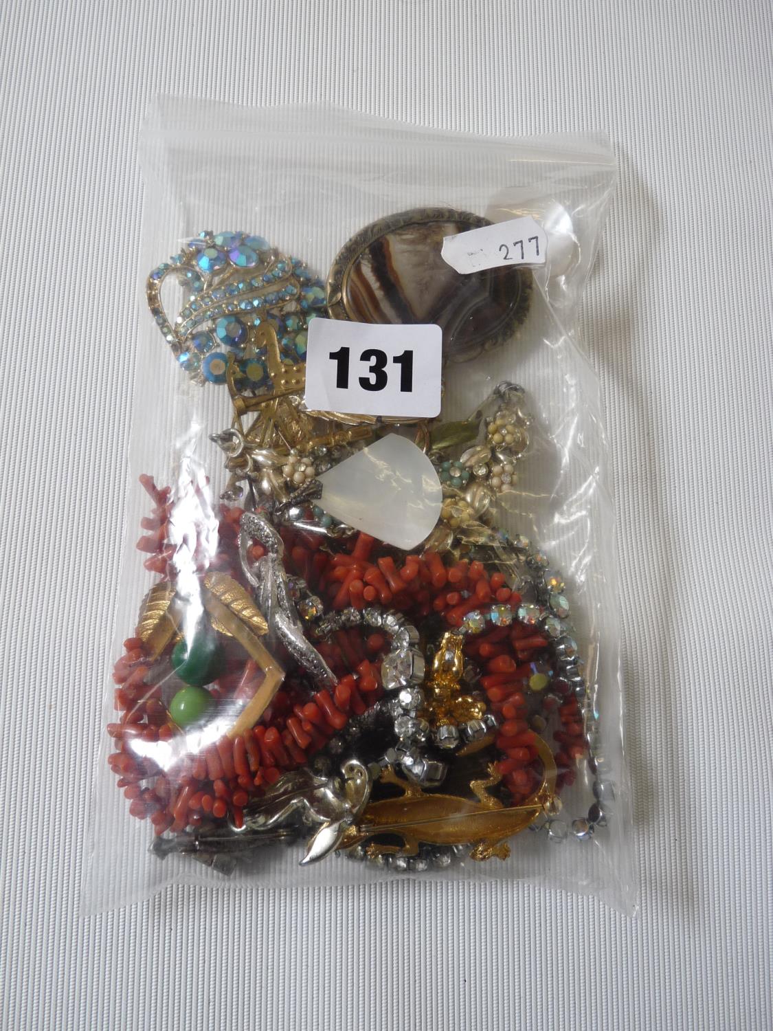 Collection of costume jewellery to include Coral necklace, Agate oval brooch etc