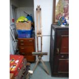 Large Early 20thC wooden folding full size easel