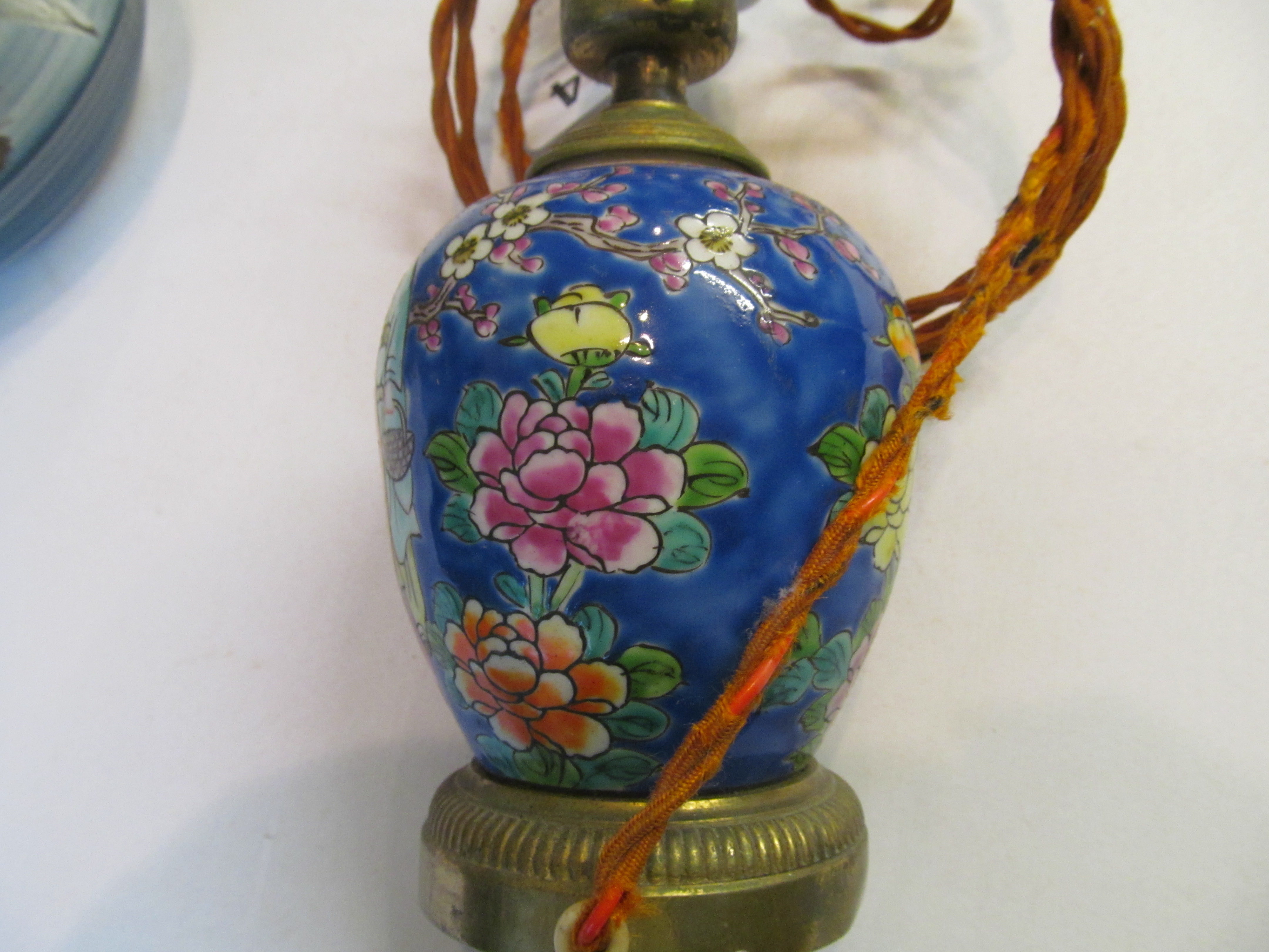 A pottery table lamp and oriental table lamp - Image 3 of 4