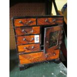 A Japanese inlaid jewellery chest