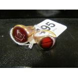 A 9ct gold seal ring and another set bloodstone.