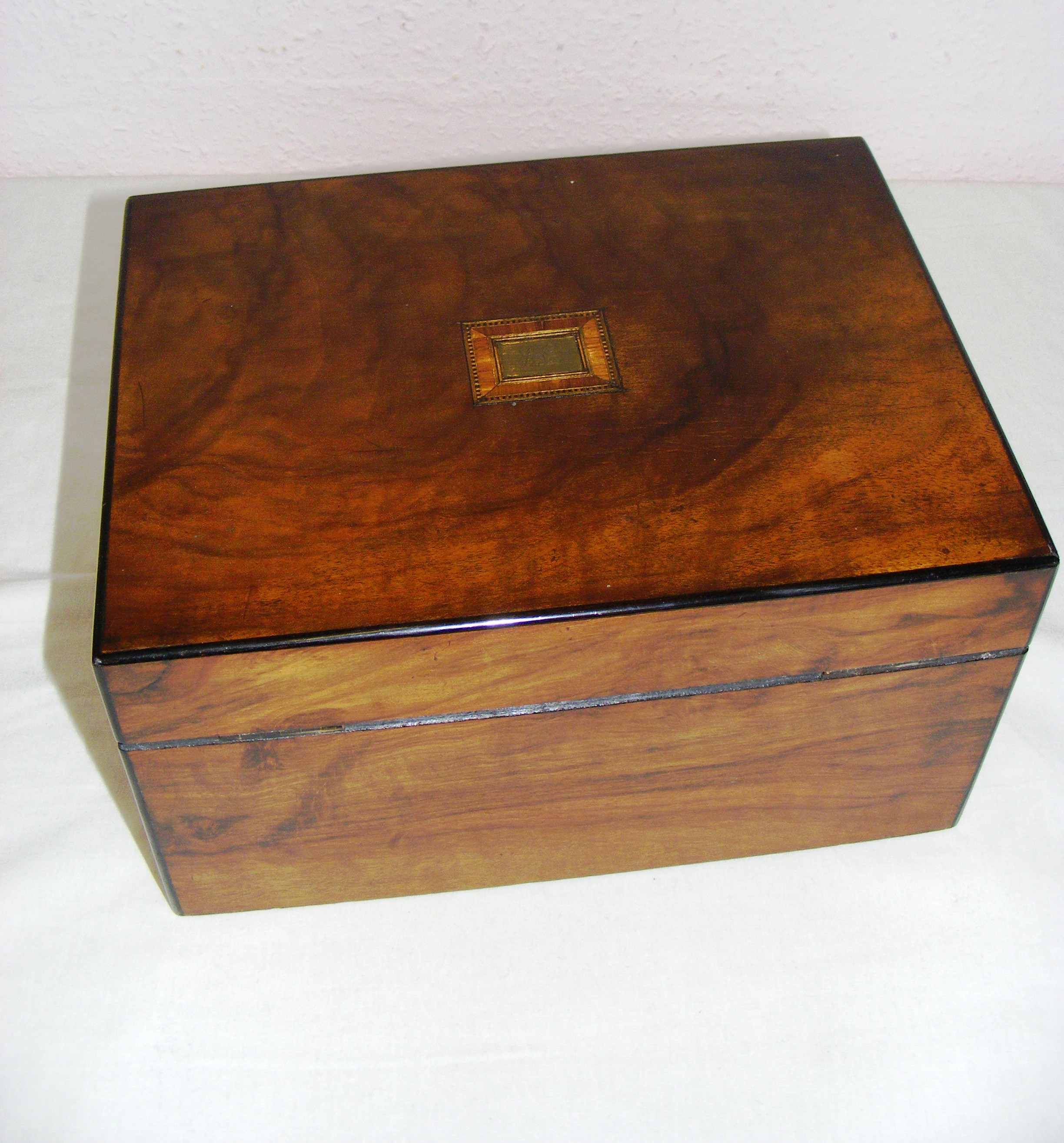 A late Victorian walnut and parquetry inlaid sewing box, with a drawer and fitted interior, - Image 4 of 4