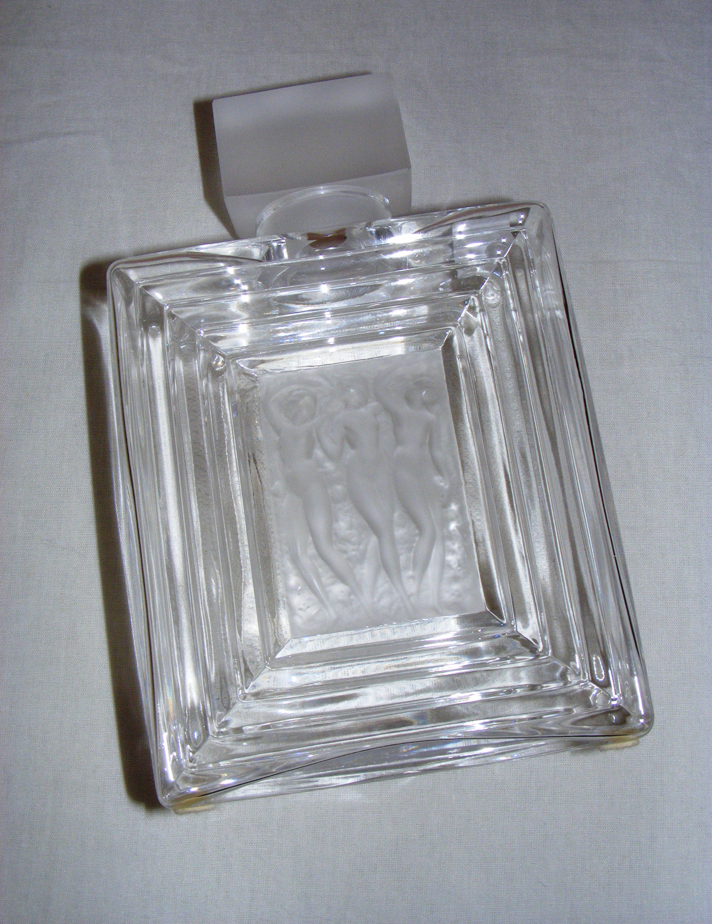 A Lalique Duncan #2 crystal perfume bottle, measuring 8" tall (with stopper). Signed to the base. - Image 2 of 4