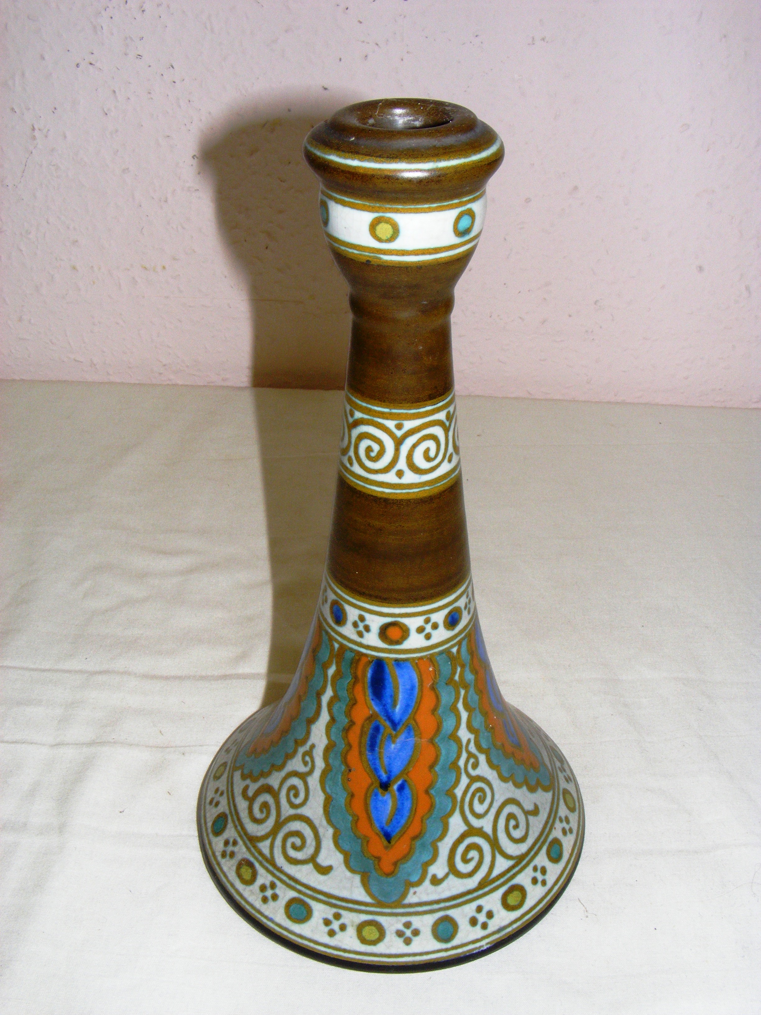 A Gouda Holland hat shaped vase measuring 11" tall, with various base markings. - Image 2 of 3