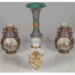 A GROUP OF CHINESE PORCELAIN