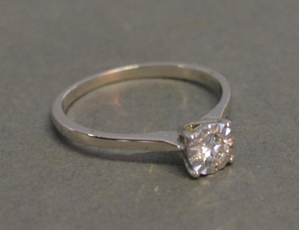 An 18ct. White Gold Diamond Solitaire Ring, approximately 0.21 ct