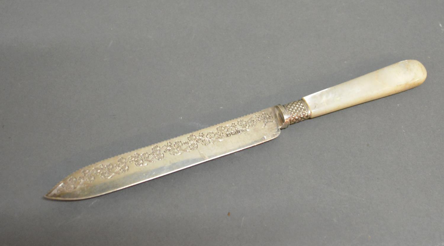 A Sheffield Silver Mother Of Pearl Handle Cake Knife
