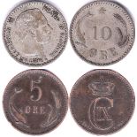 Denmark 1894-10 Ore, GVF, a little grubby, KM795.2-Denmark 1898(H) VBP-5 ore, KM794-2, GVF, scarce