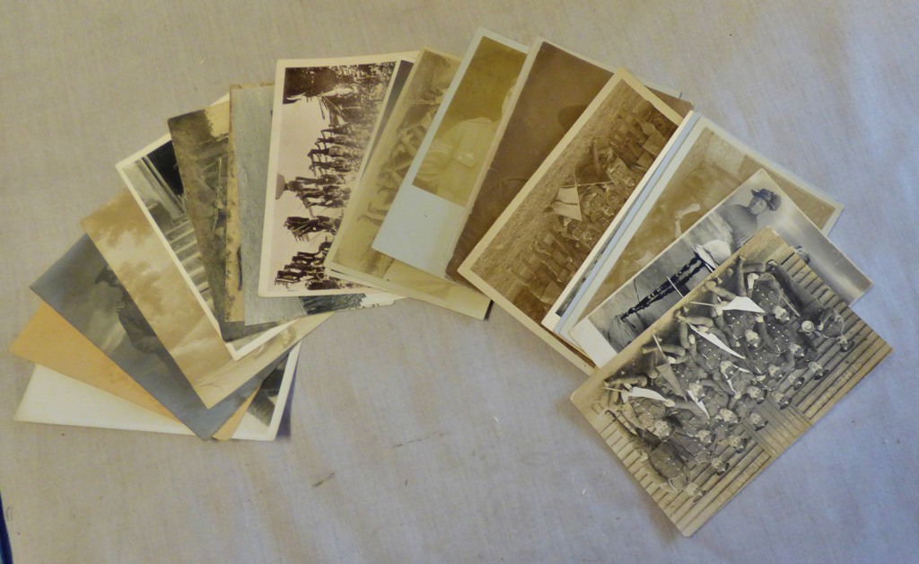 Mainly Infantry WWI era - Insignia + Photographers mostly visible for identification some very