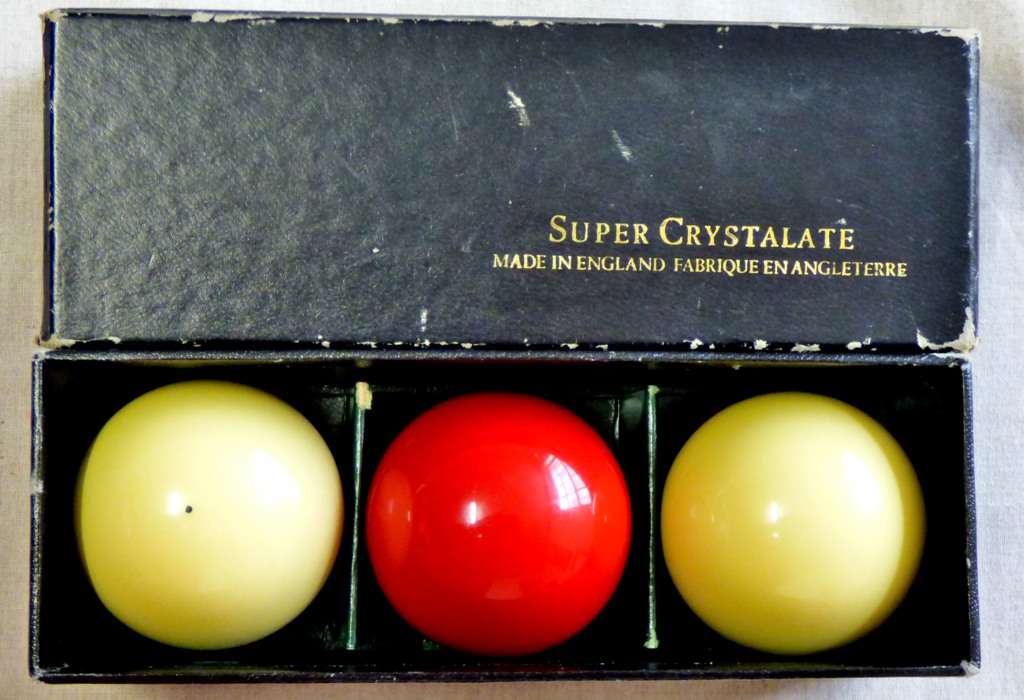 Super Crystallite Billiard Balls-2.1/16", in original box, Match Play, made in England.