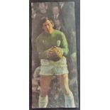 Football - Gordon Banks hand signed magazine cutting