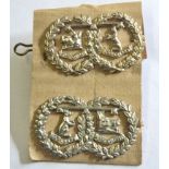 Scottish Argyll and Sutherland WWI/II Officers collar badges, including scarce left facing design.