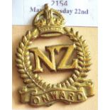 New Zealand - Expeditionary Force Cap Badge - Brass KC - large onward variant.