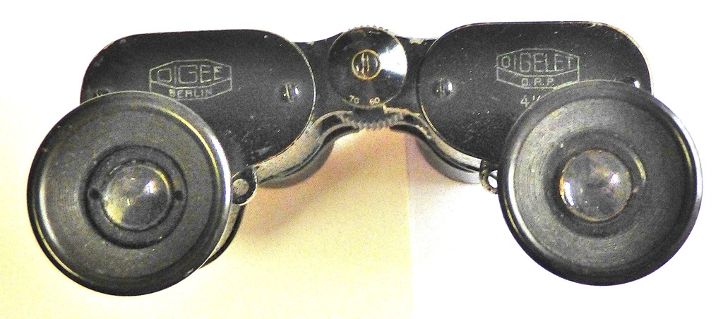 German WWII Officer's Oigee Oigelet binoculars made in Berlin, Germany with 4 1/2x magnification, - Image 3 of 3