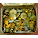 Mixed Militaria - a tin of mixed Buttons and badges, A good mix including RAMC, Officers pips etc.