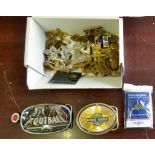 British and Foreign Badges, Buckles and buttons in a small box, excellent lot of mixed British cap