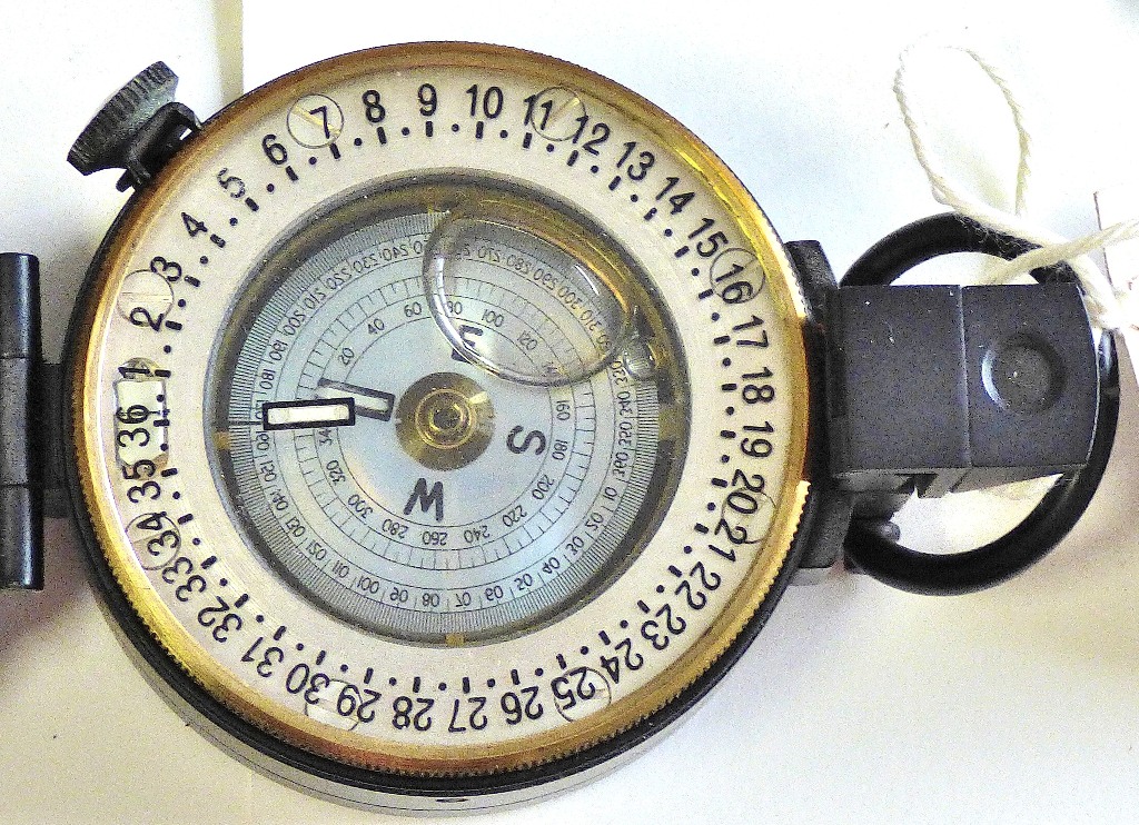 British 1980s Military Compass, made: U.S.I.L., in brilliant condition. - Image 3 of 3