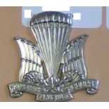 Canada - Canadian Parachute Corps Cap Badge - w/m