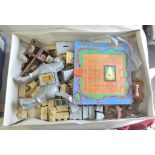 Acton-CT-Crossbows and Catapults game in original box good condition