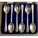 Silver - Six Boxed silver tea spoons hallmarked, Sheffield 1908, lovely condition