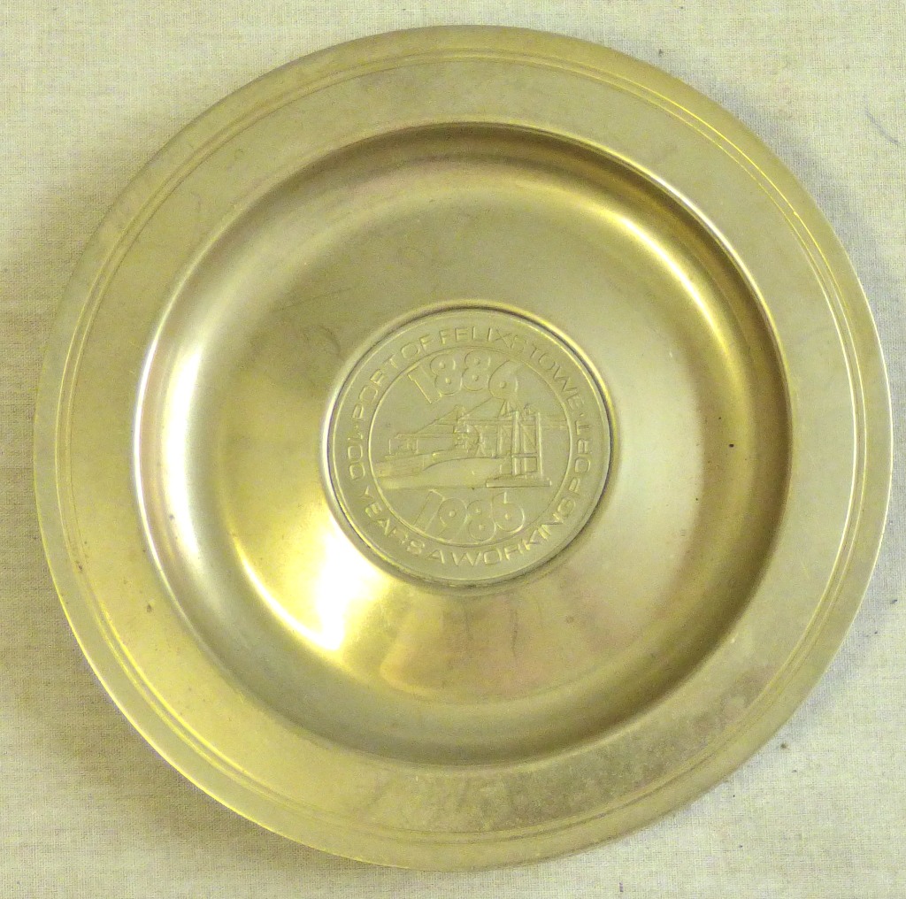 Metal Plate - 5.1/4" round of Port of Felixstowe 100 years of working 1886 to 1986