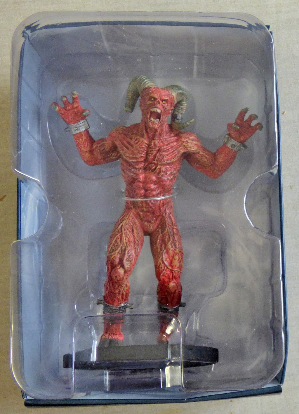 Dr Who - Figure-The Beast - original box excellent condition - Model ACY0607