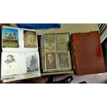 Postcard collection in fine albums, very fine few older (Winchmore Hill) and wide range of