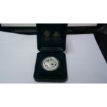 Australia 2000-Sydney Olympic silver coin boxed, certificate No.055581, 31.6 grams, fine silver,
