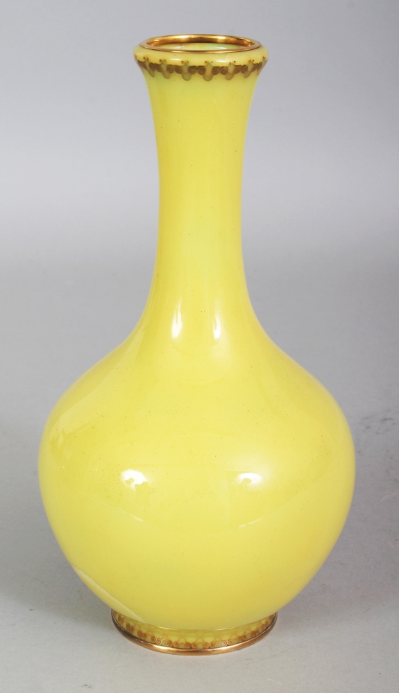 AN EARLY 20TH CENTURY JAPANESE ANDO YELLOW ENAMEL CLOISONNE VASE, the vase mainly undecorated with